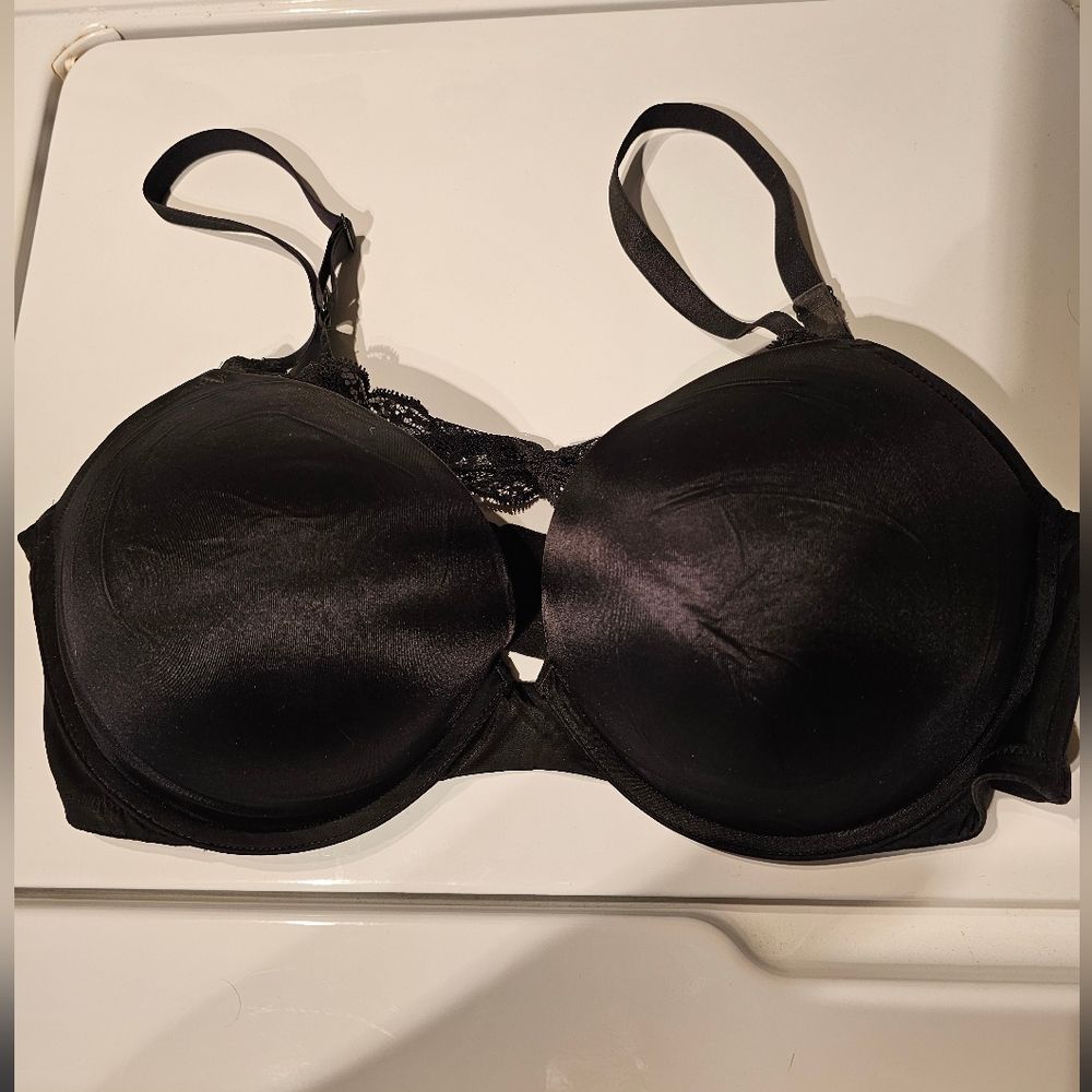 Victoria's Secret, women's bra, black, 38DD